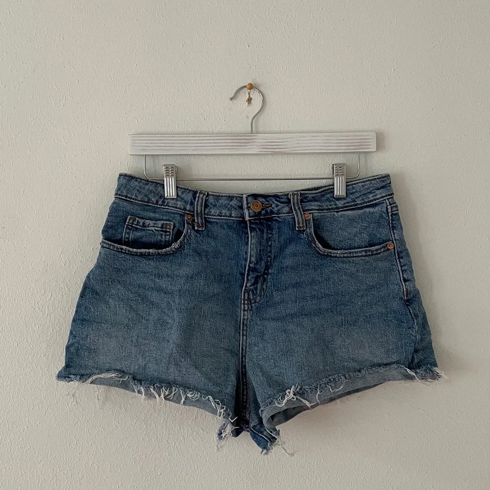 Wild Fable High Rise Rolled Cuff Shorts Blue 10R Beach Vacation